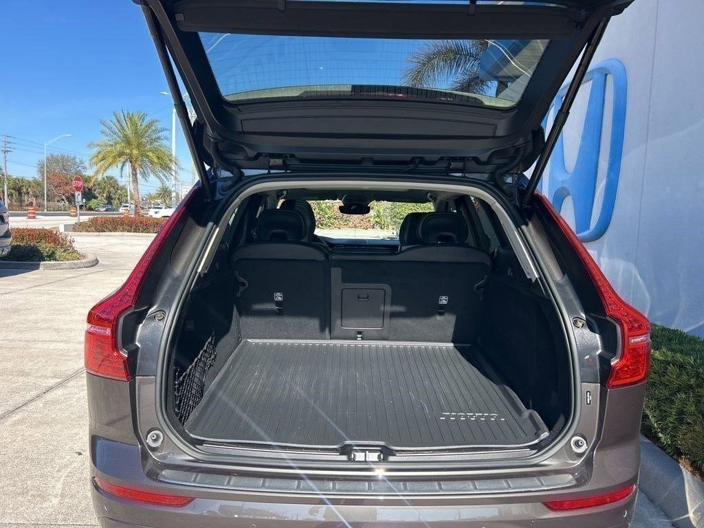 Used 2022 Volvo XC60 B6 Inscription w/ Advanced Package image 8