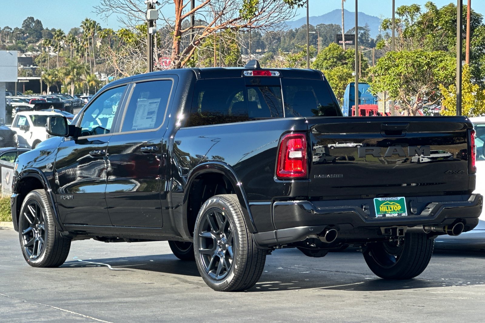 New 2027 RAM 1500 Laramie AWD/4WD image 6
