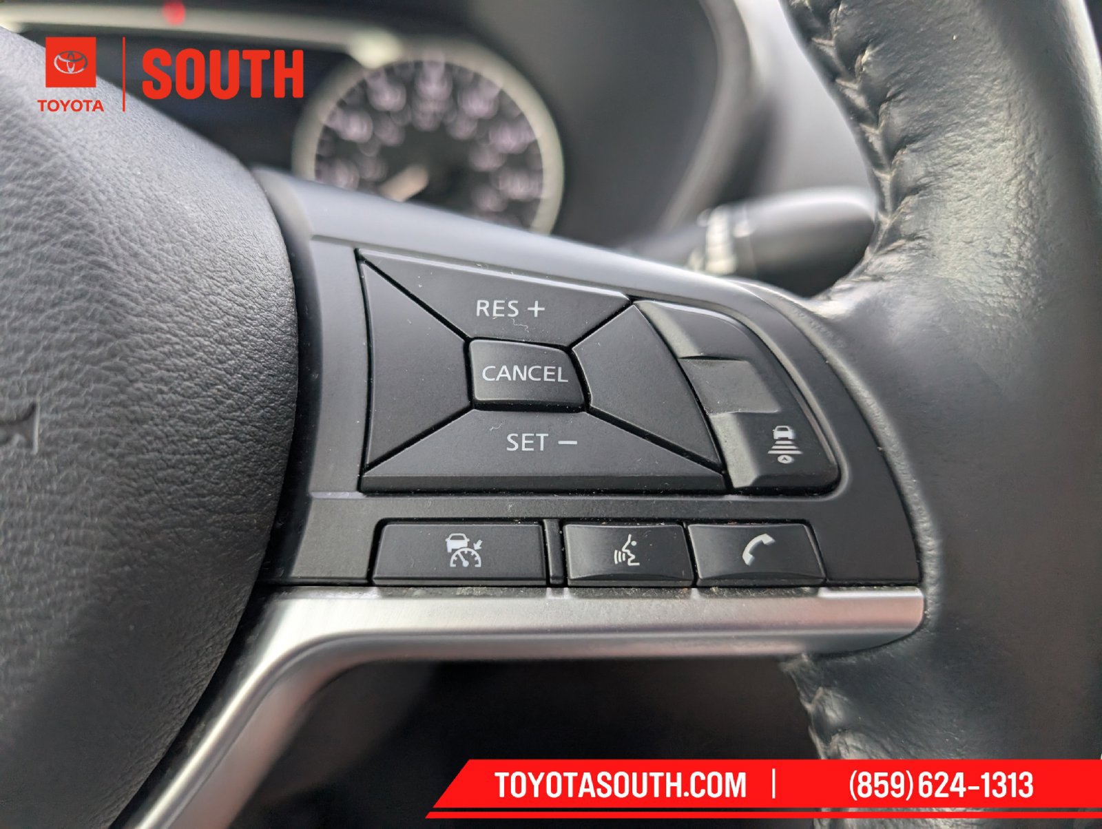 Used 2023 Nissan Sentra SV FWD image 16