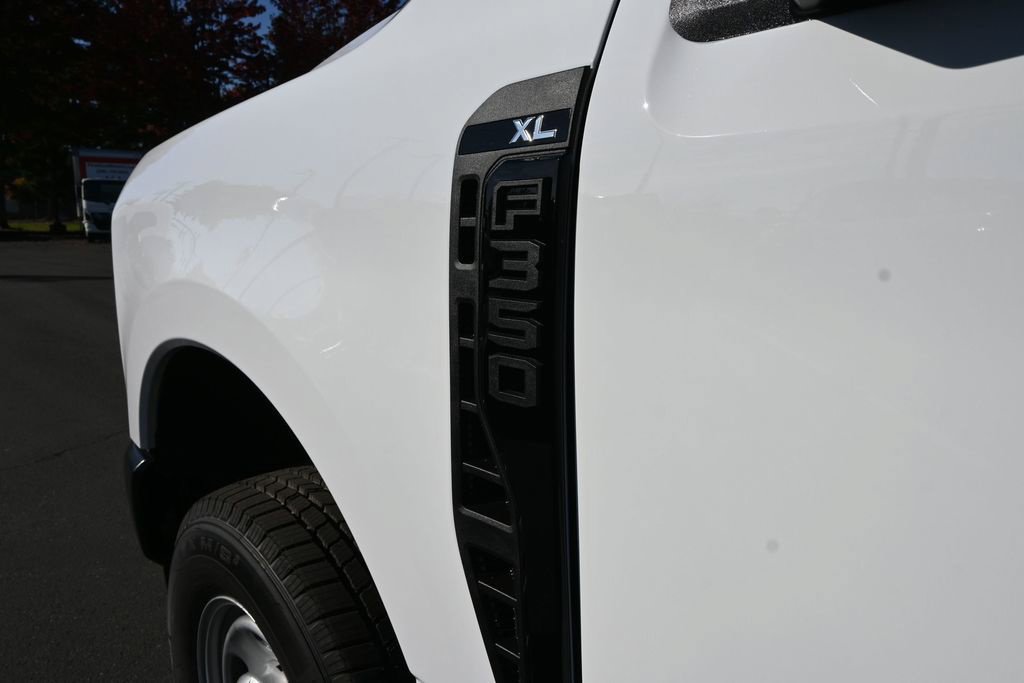 New 2027 Ford F350 XL AWD/4WD image 24