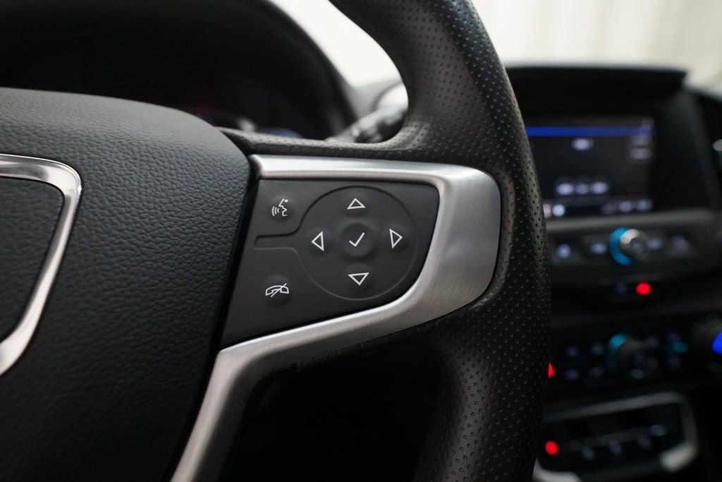 Used 2023 GMC Terrain SLE w/ Driver Convenience Package image 19