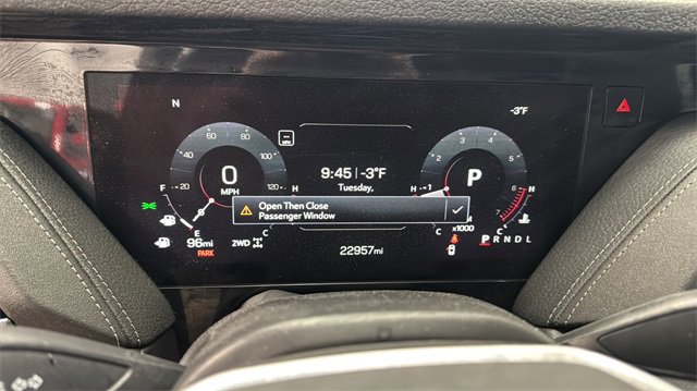 Used 2025 GMC Yukon XL Denali image 28