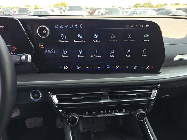 Used 2024 Chevrolet Traverse LT AWD/4WD image 8