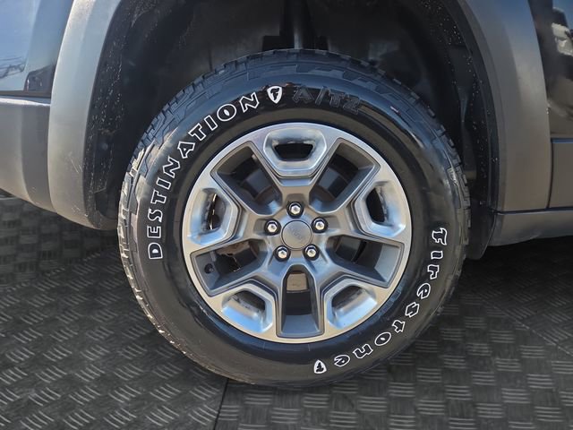 Used 2019 Jeep Cherokee Trailhawk image 35