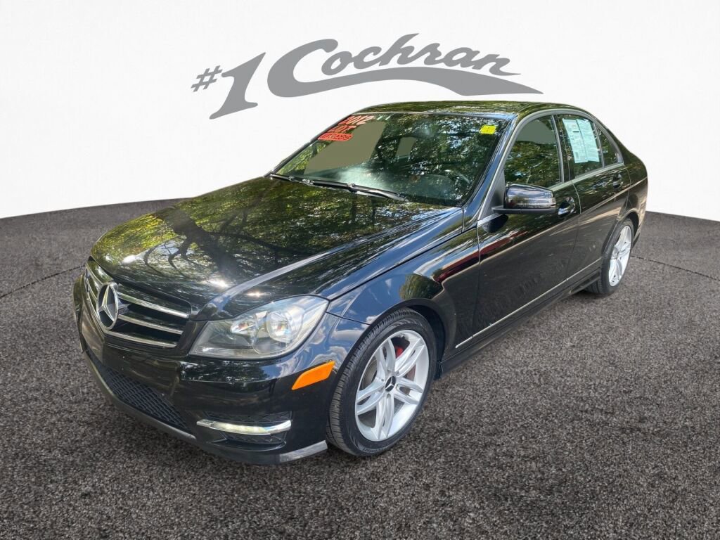 Used 2012 Mercedes-Benz C 300 Sport image 3