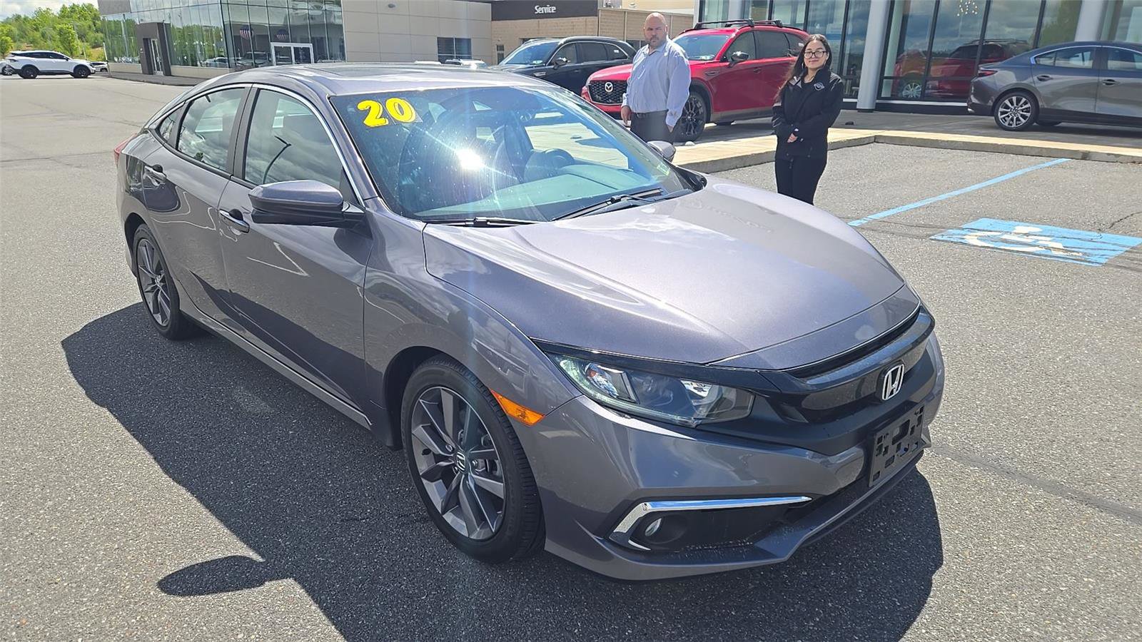 Used 2020 Honda Civic EX image 9