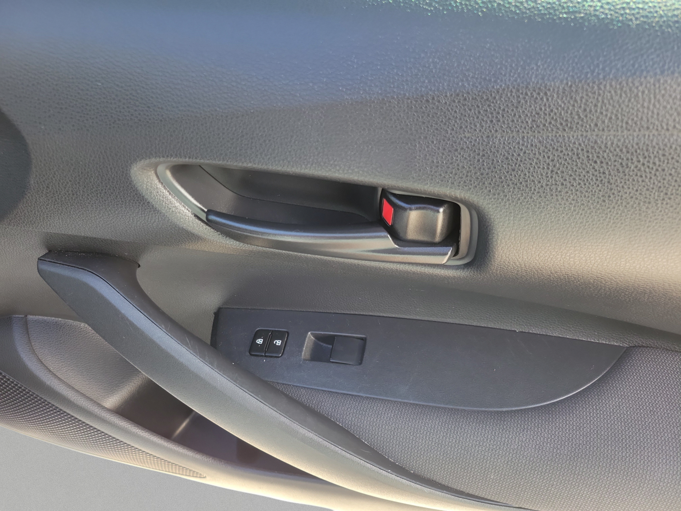 Used 2024 Toyota Corolla LE FWD image 35