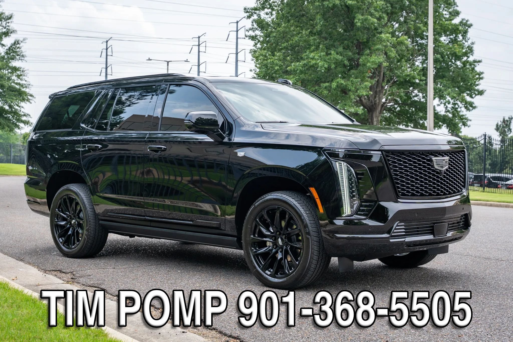 Used 2026 Cadillac Escalade Sport w/ LPO, ONYX Package AWD/4WD image 4