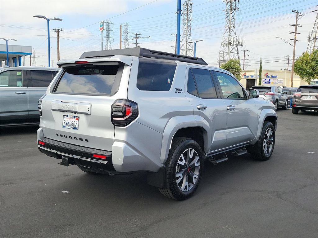 Used 2025 Toyota 4Runner TRD Sport AWD/4WD image 29