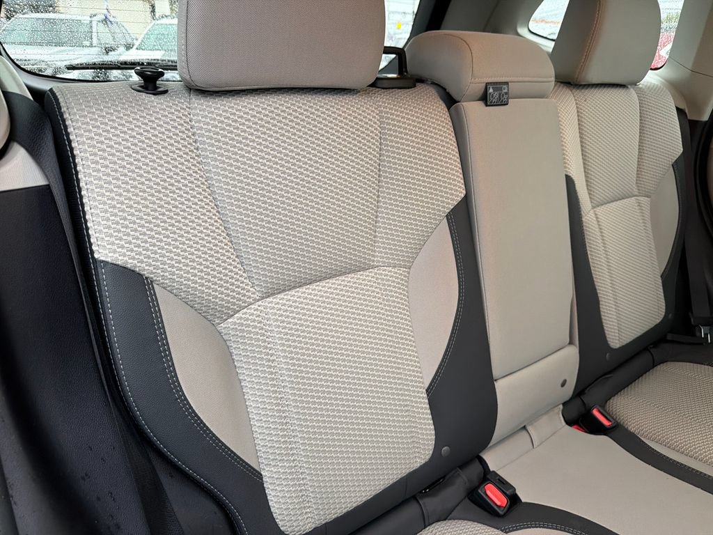Used 2020 Subaru Forester Premium AWD/4WD image 33