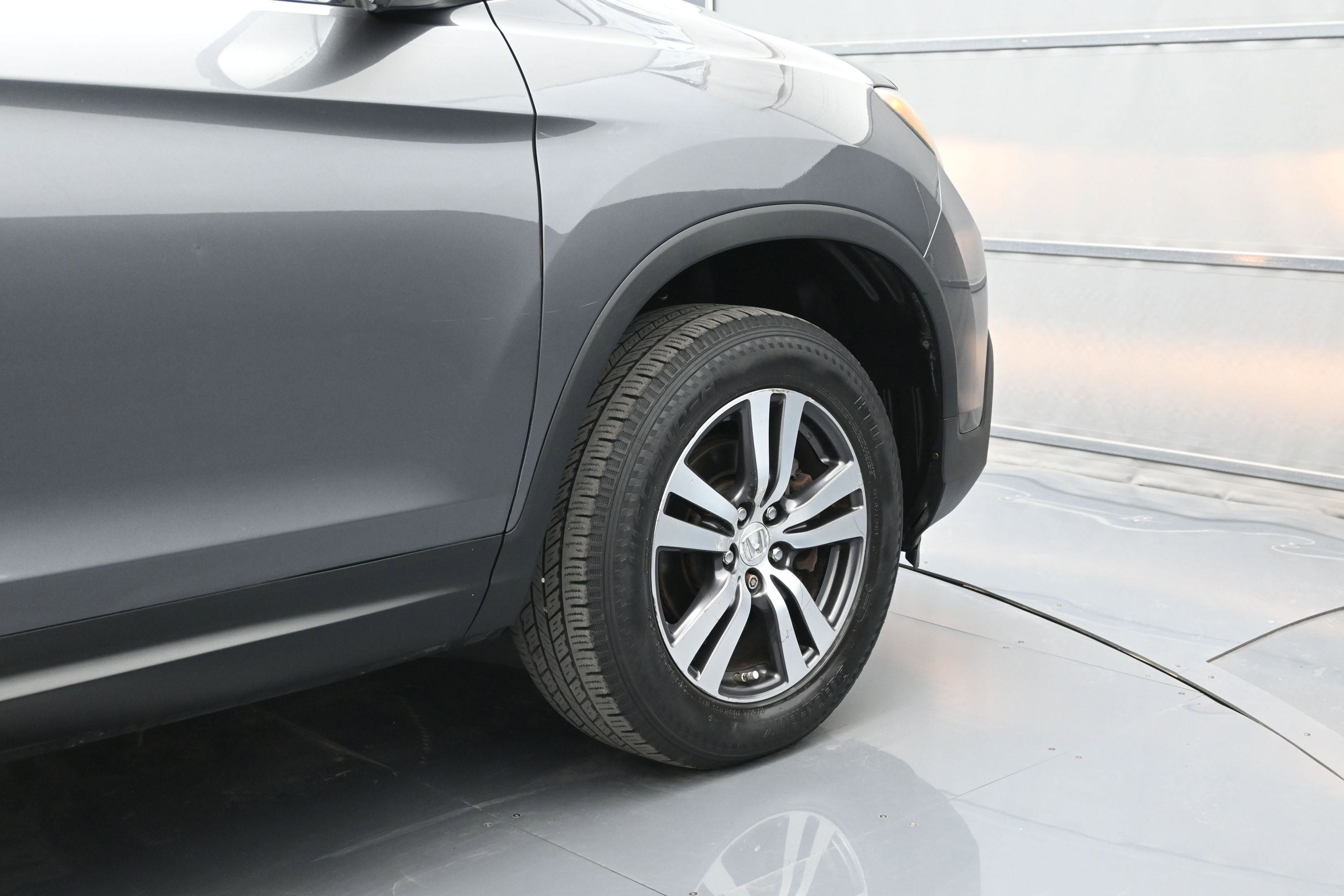 Used 2017 Honda Ridgeline RTS image 43