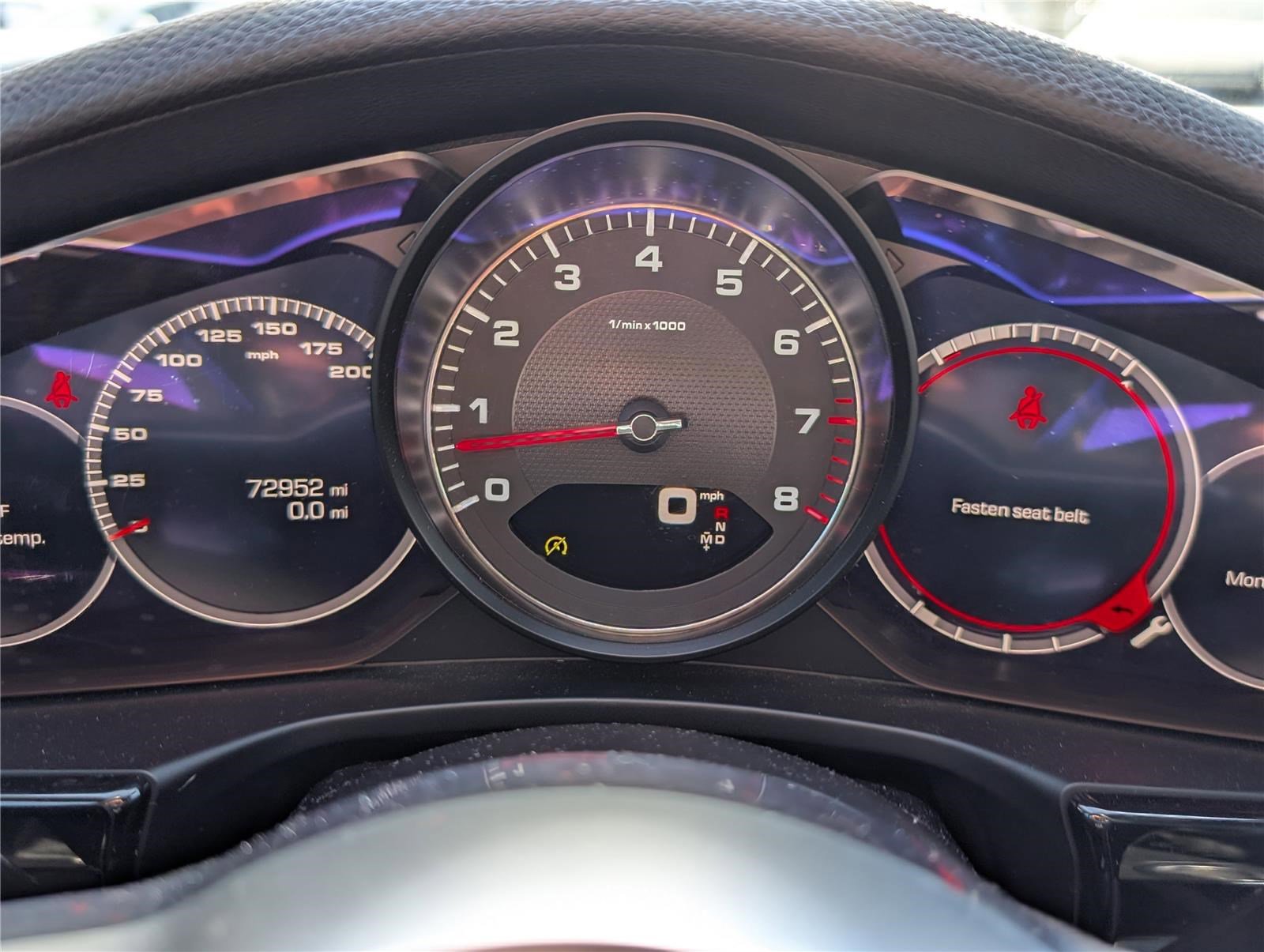 Used 2018 Porsche Panamera 4S image 32