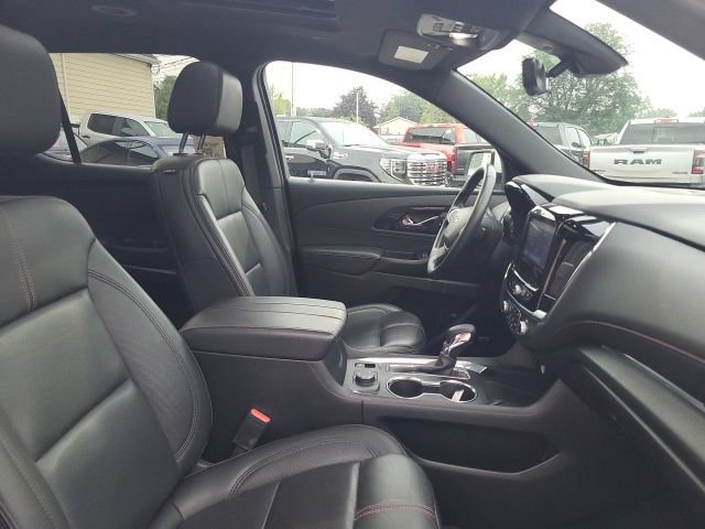 Used 2023 Chevrolet Traverse RS AWD/4WD image 12