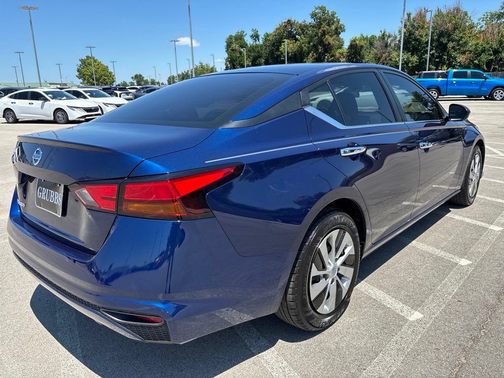 Used 2022 Nissan Altima 2.5 S FWD image 8