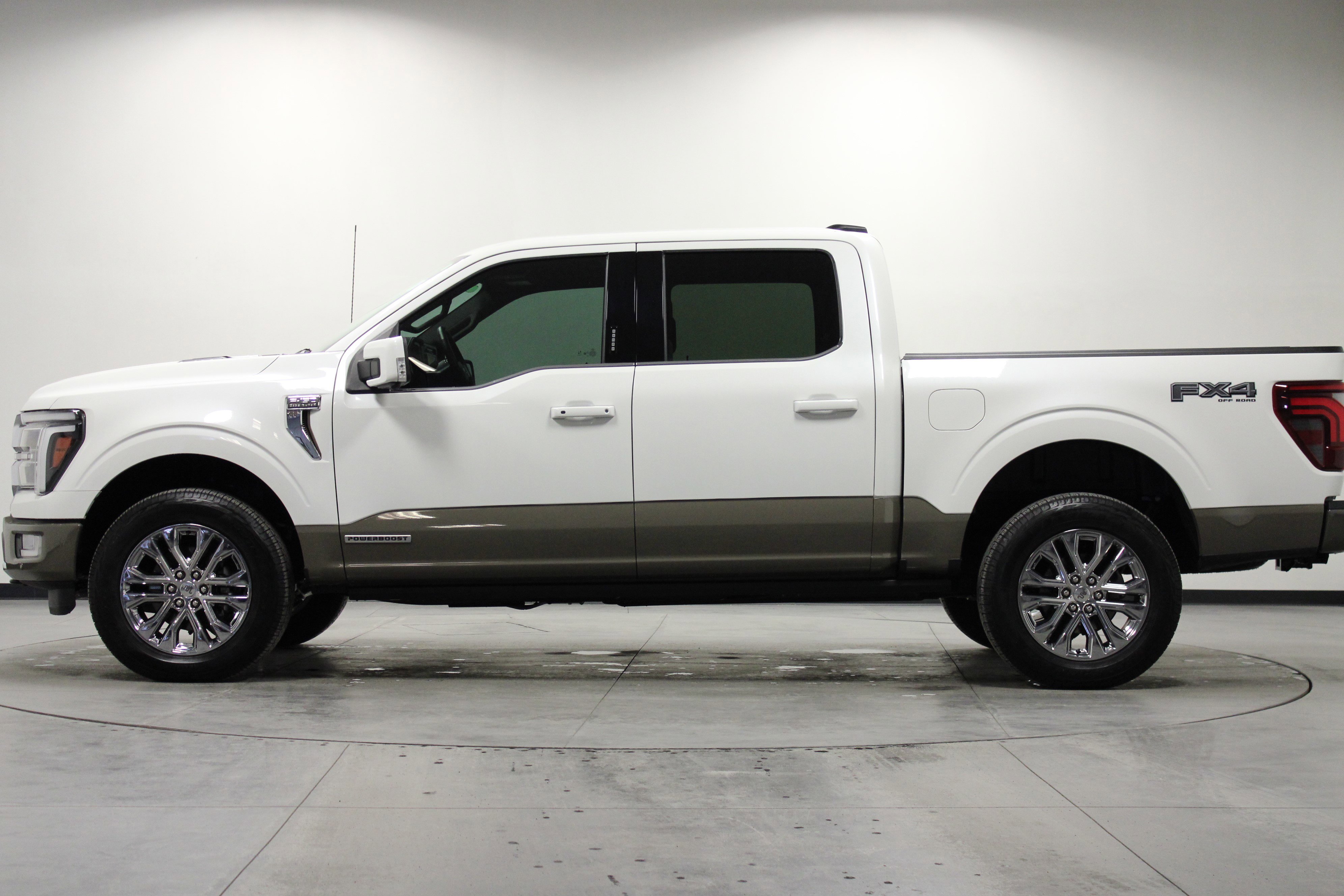 Used 2025 Ford F150 King Ranch w/ FX4 Off-Road Package image 7