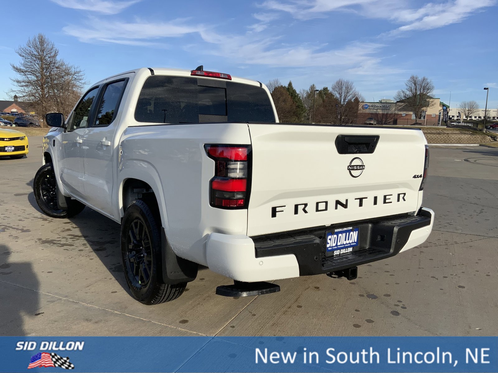 New 2026 Nissan Frontier SV w/ Tow Package image 3