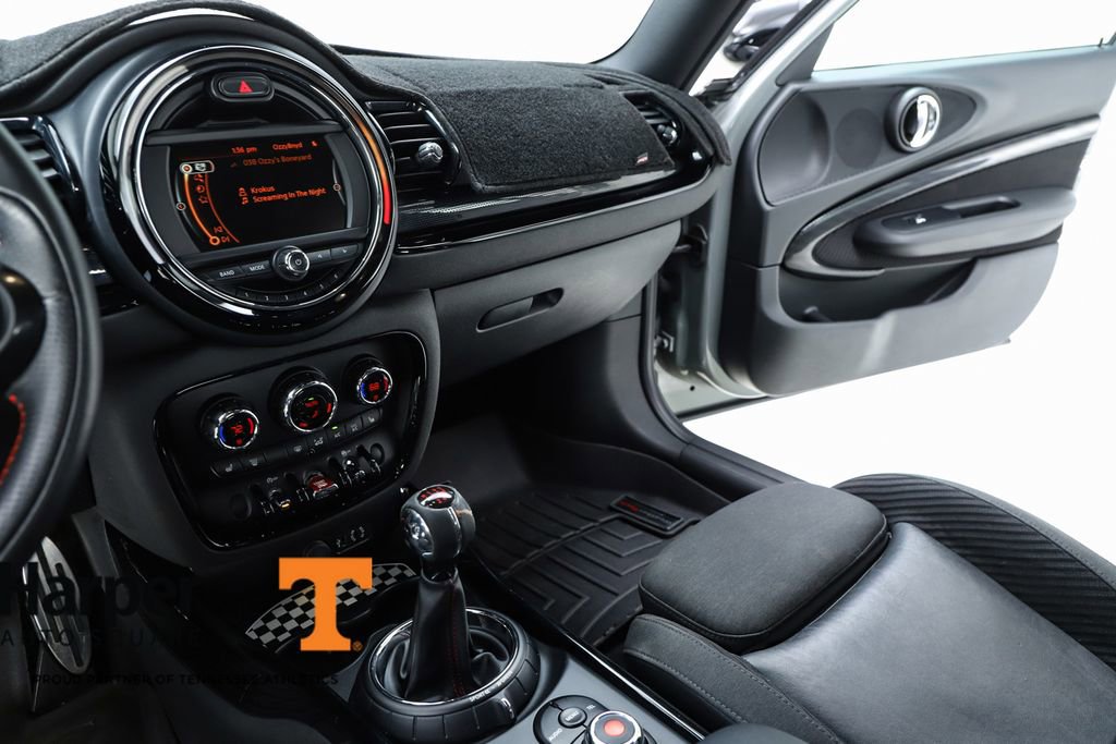Used 2016 MINI Cooper Clubman S image 23