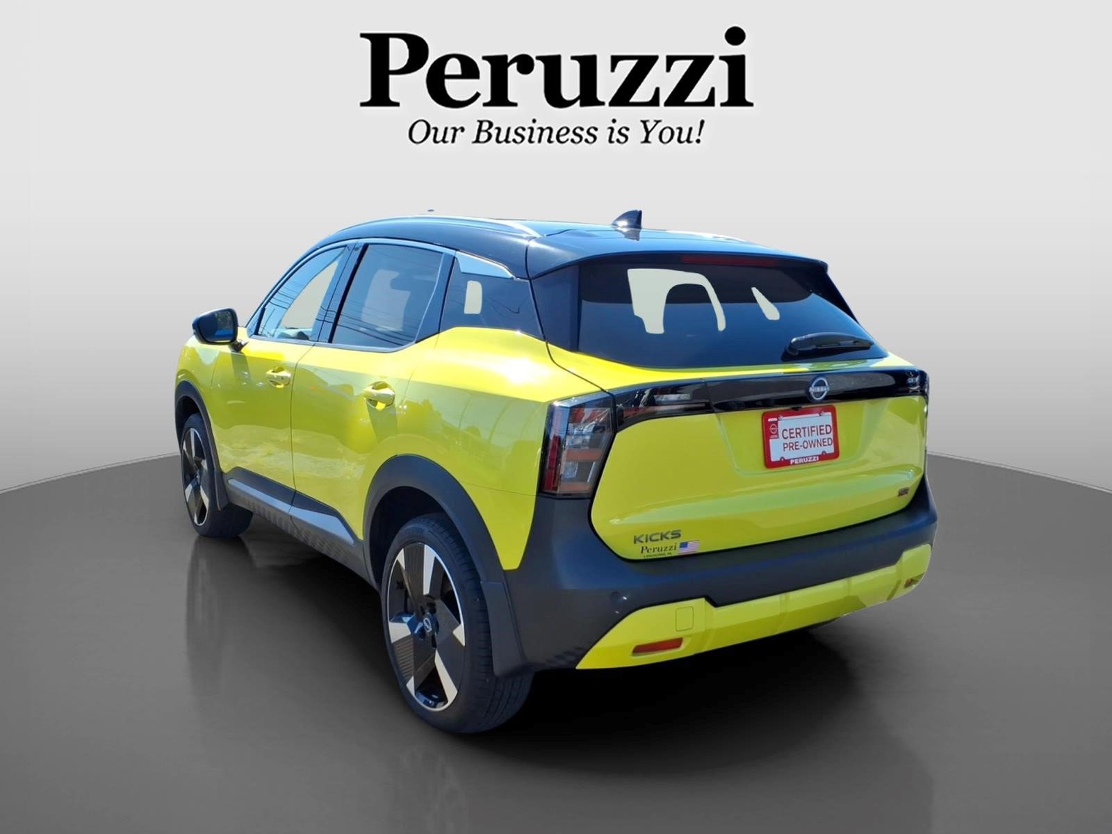 Certified 2025 Nissan Kicks SR FWD image 6