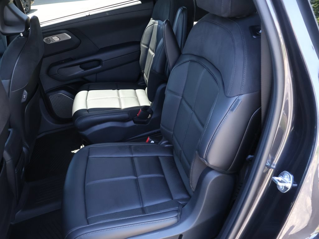 Used 2027 Kia Telluride SX Prestige AWD/4WD image 16
