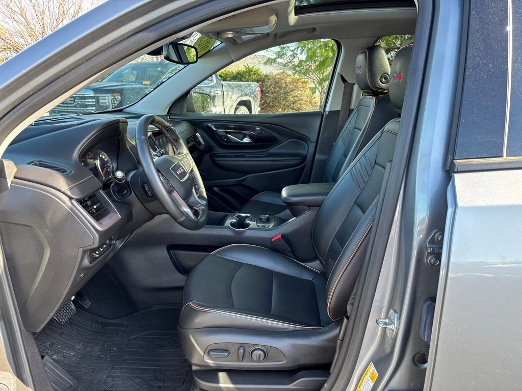 Used 2023 GMC Terrain AT4 w/ Tech Package image 12