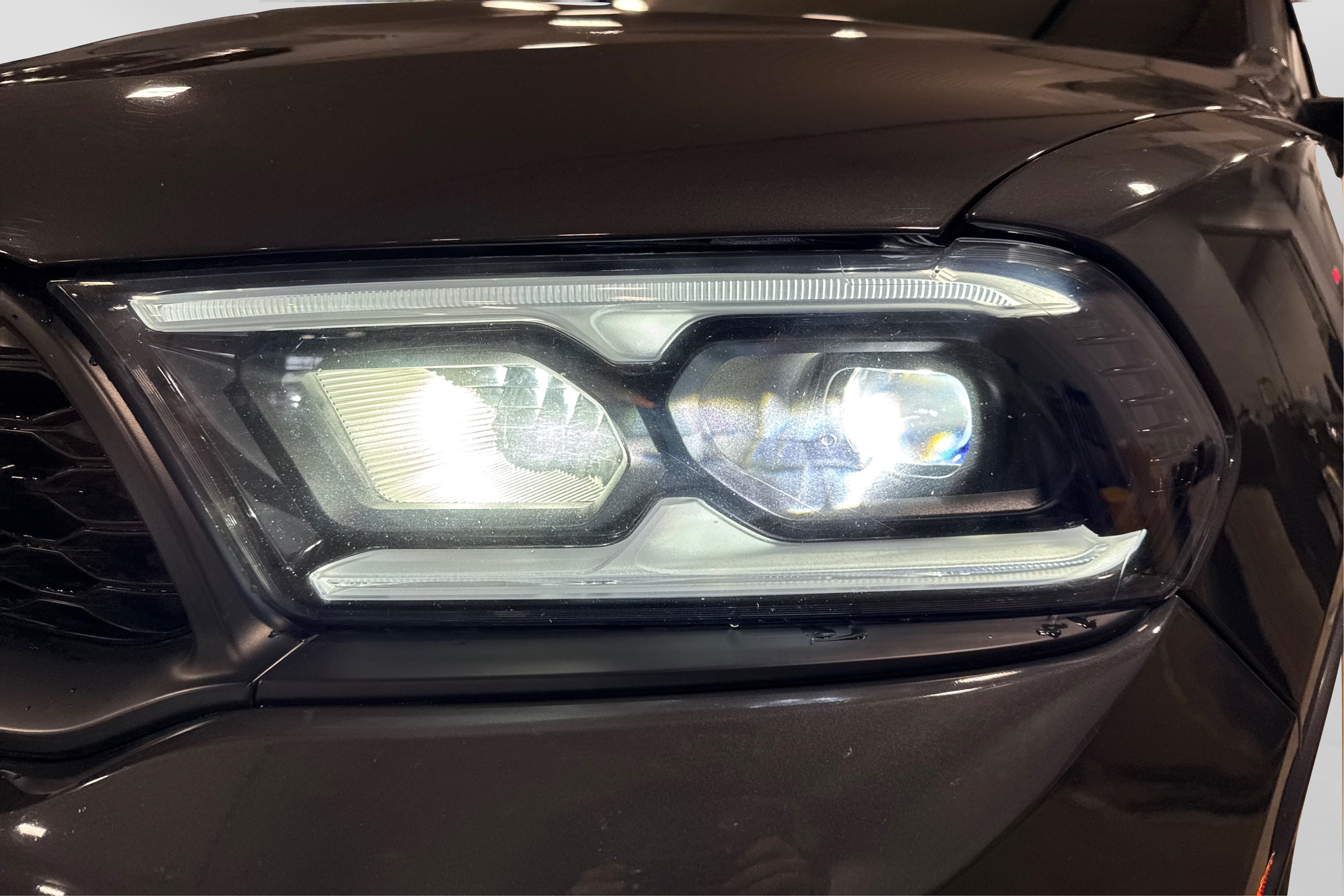 Used 2025 Dodge Durango R/T AWD/4WD image 13