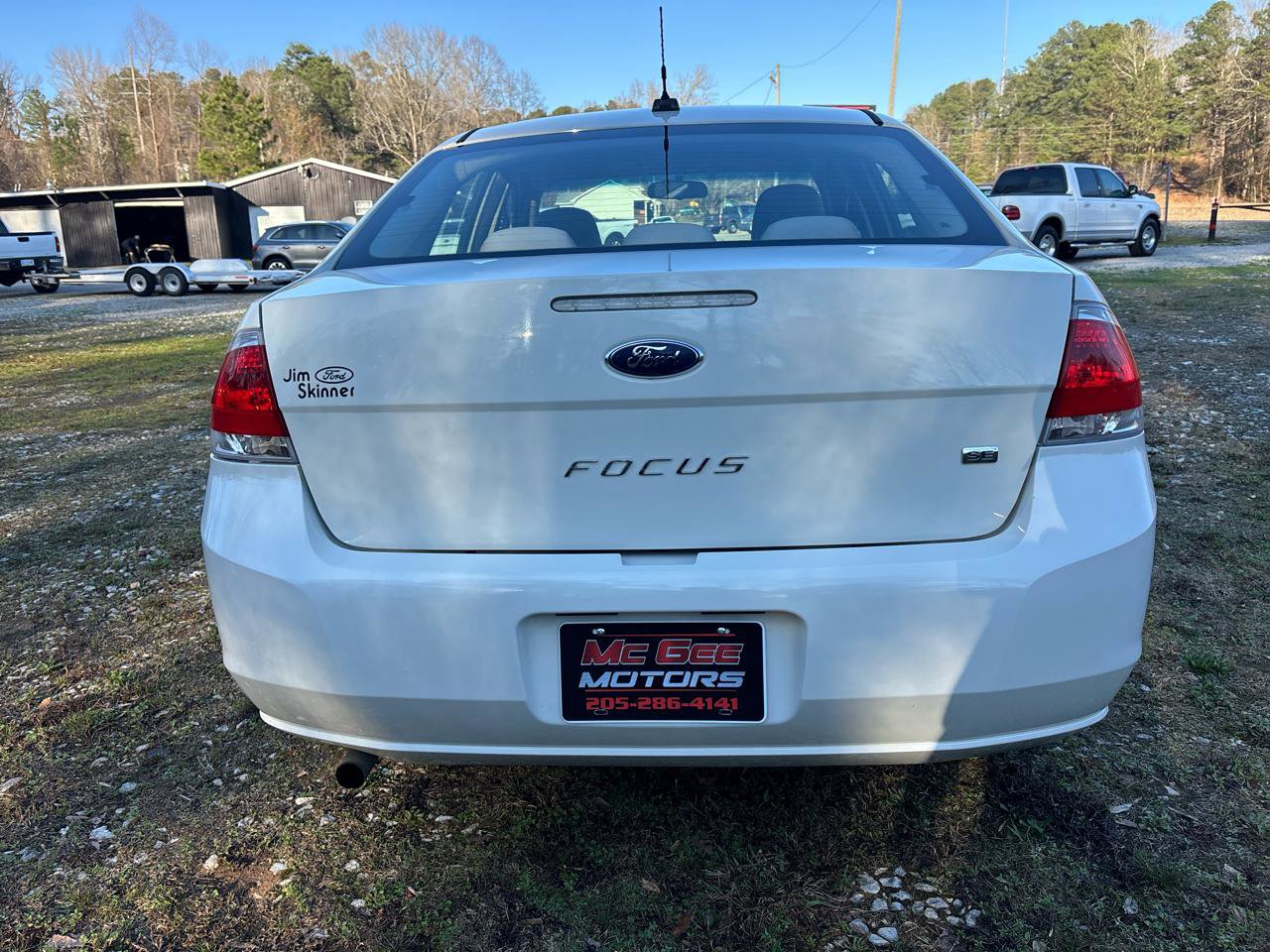 Used 2011 Ford Focus SE image 4