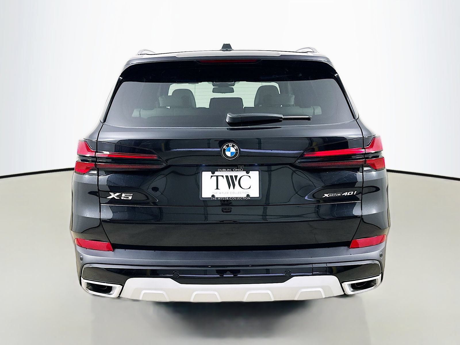 New 2026 BMW X5 xDrive40i AWD/4WD image 6