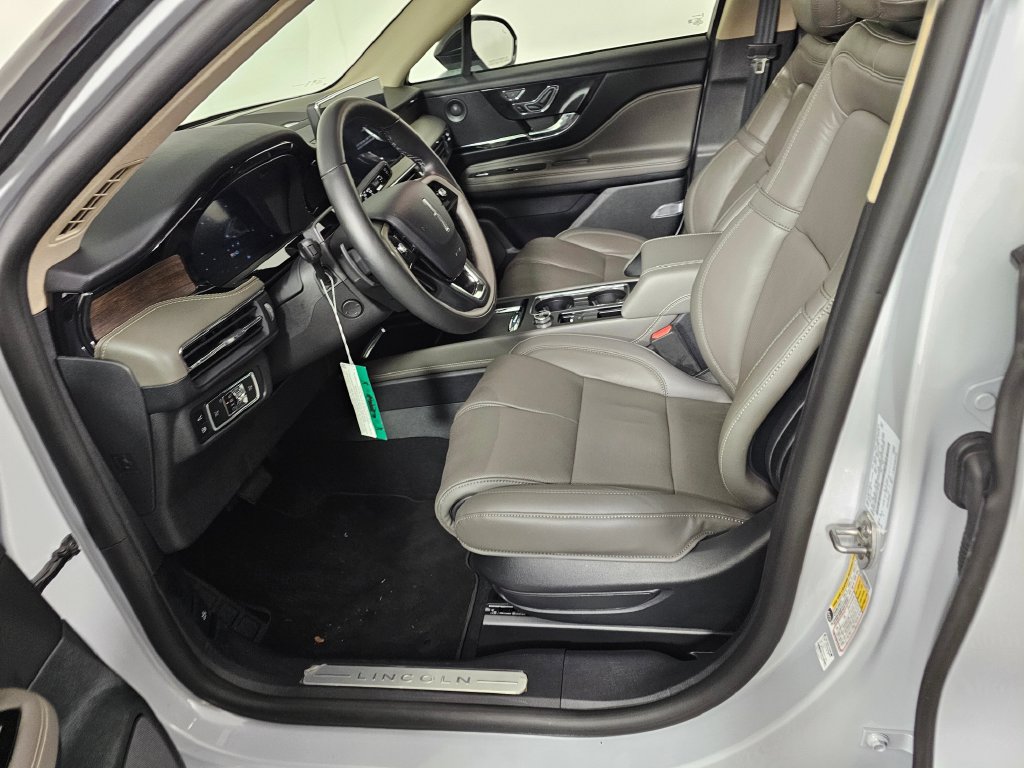 Certified 2026 Lincoln Corsair Grand Touring AWD/4WD image 22