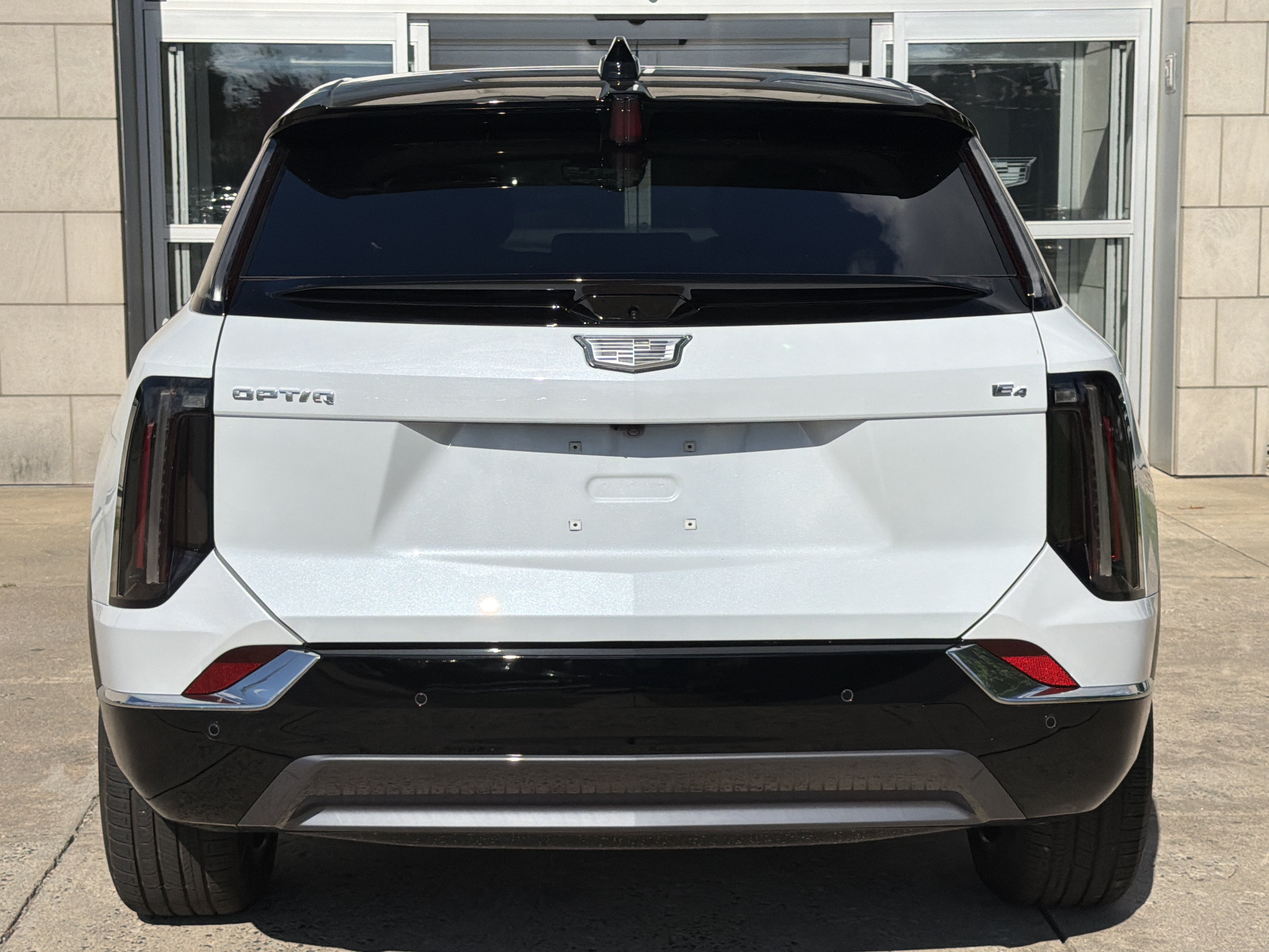 New 2027 Cadillac Optiq Premium Luxury w/ LPO, Floor Liner Package AWD/4WD image 7