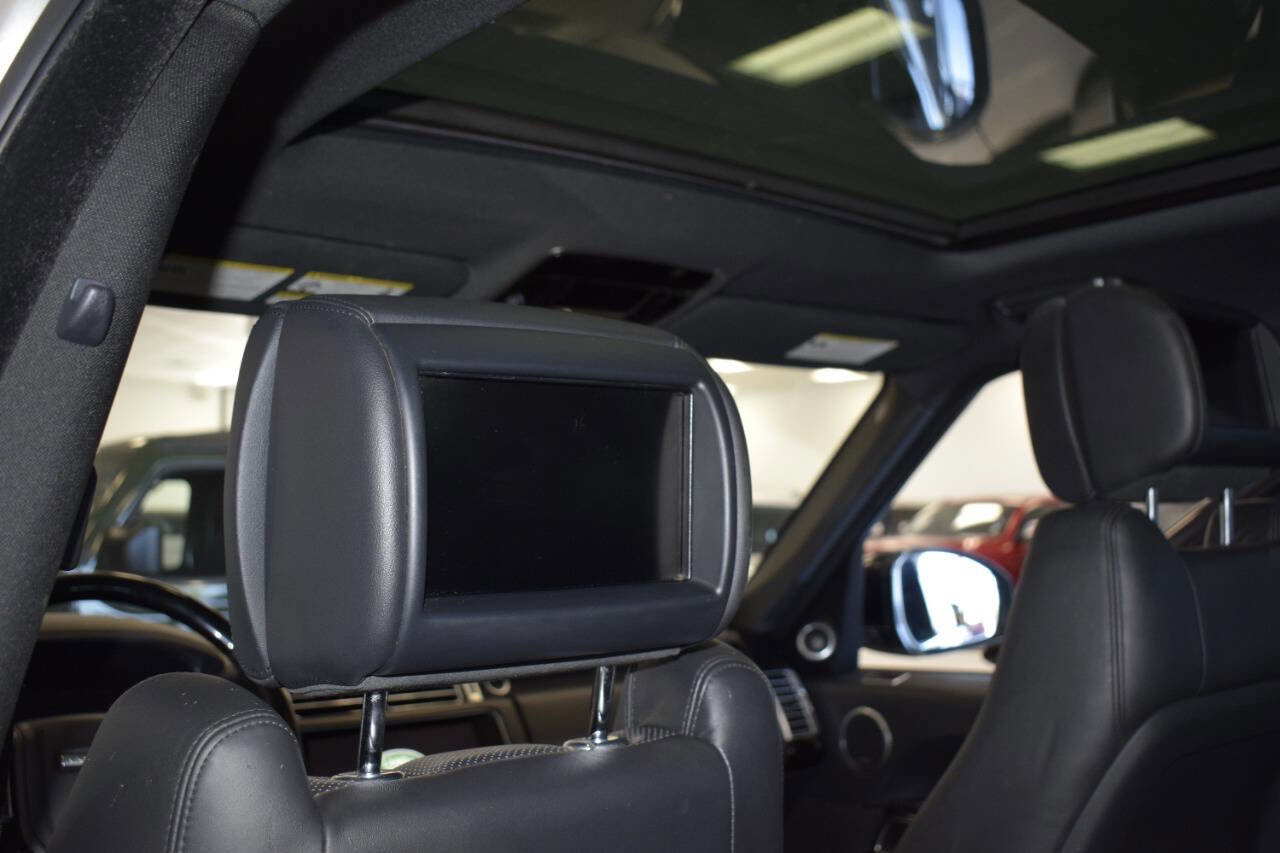 Used 2017 Land Rover Range Rover Supercharged image 14