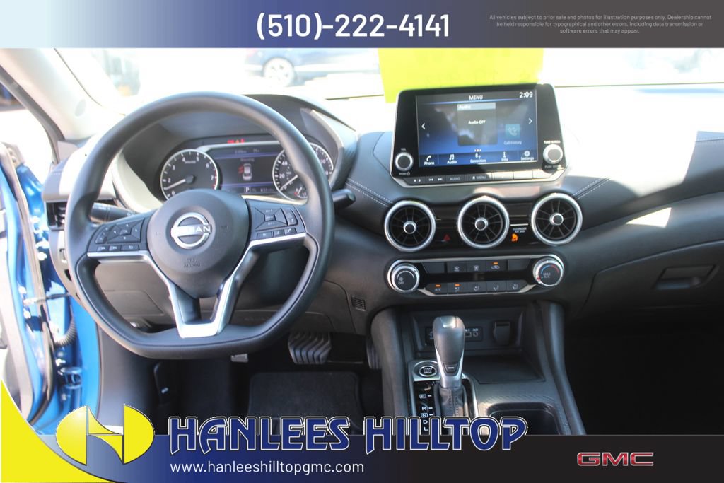 Used 2024 Nissan Sentra SV FWD image 16