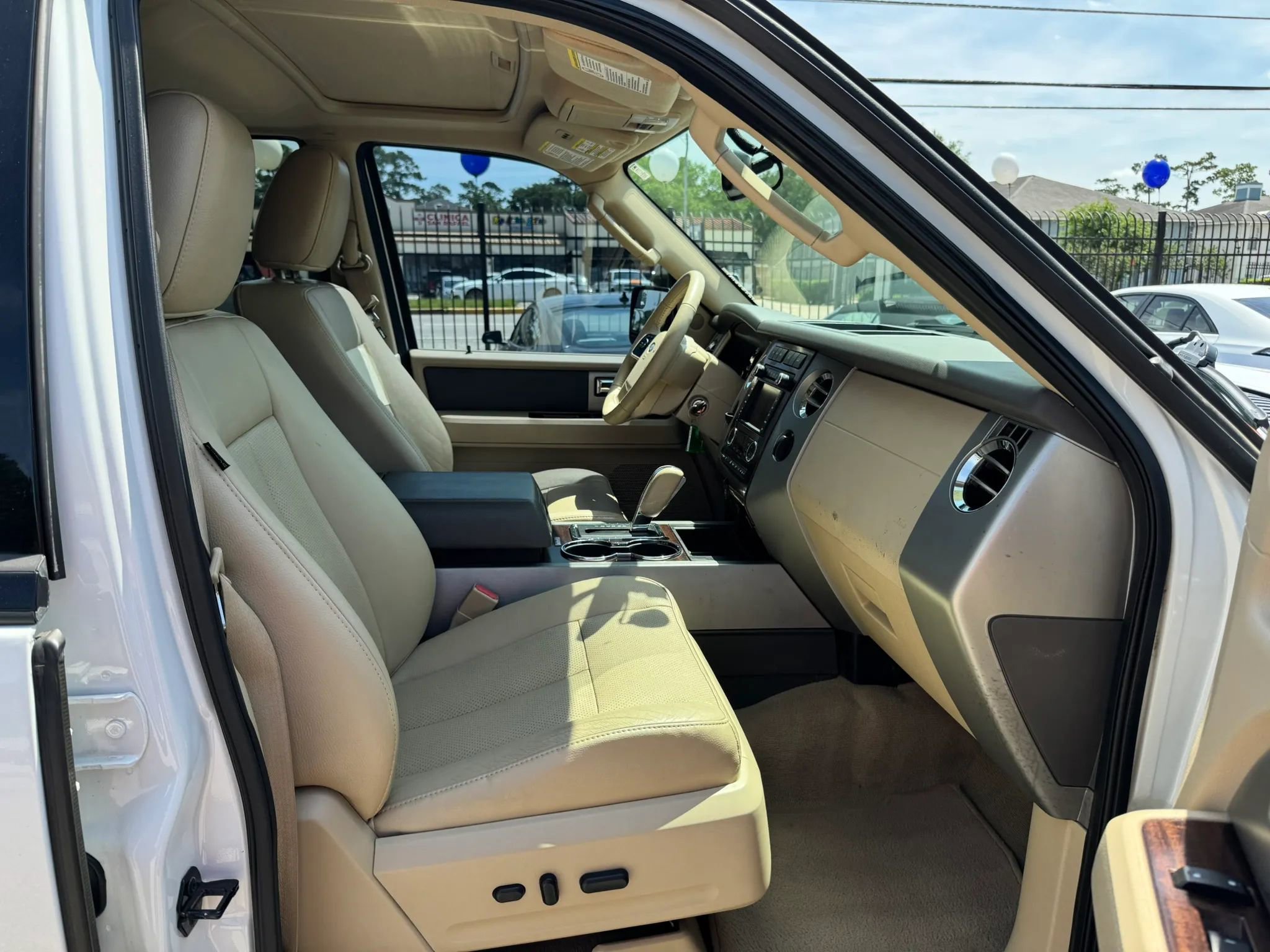 Used 2012 Ford Expedition XLT RWD image 21