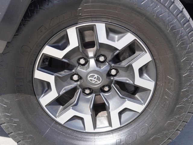 Certified 2021 Toyota Tacoma TRD Off-Road w/ Technology Package image 16