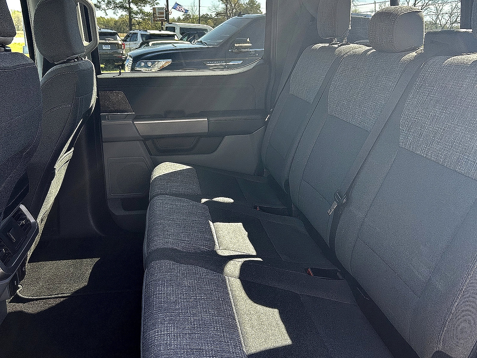 Used 2022 Ford F150 XLT w/ Equipment Group 302A High AWD/4WD image 5