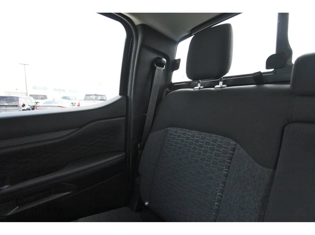 Used 2025 Ford Ranger XLT w/ Equipment Group 301A High AWD/4WD image 14
