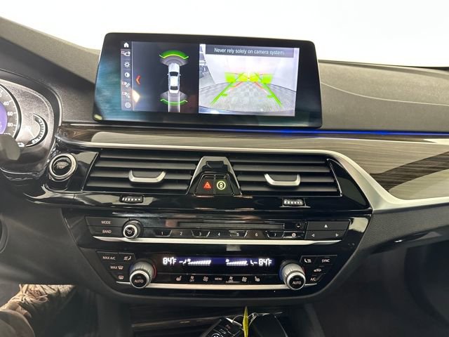 Used 2018 BMW 530e xDrive image 21