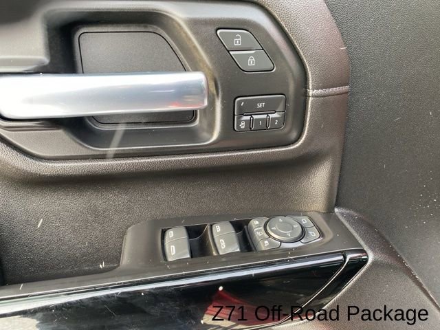 Used 2020 Chevrolet Silverado 2500 LTZ w/ LTZ Premium Package image 31