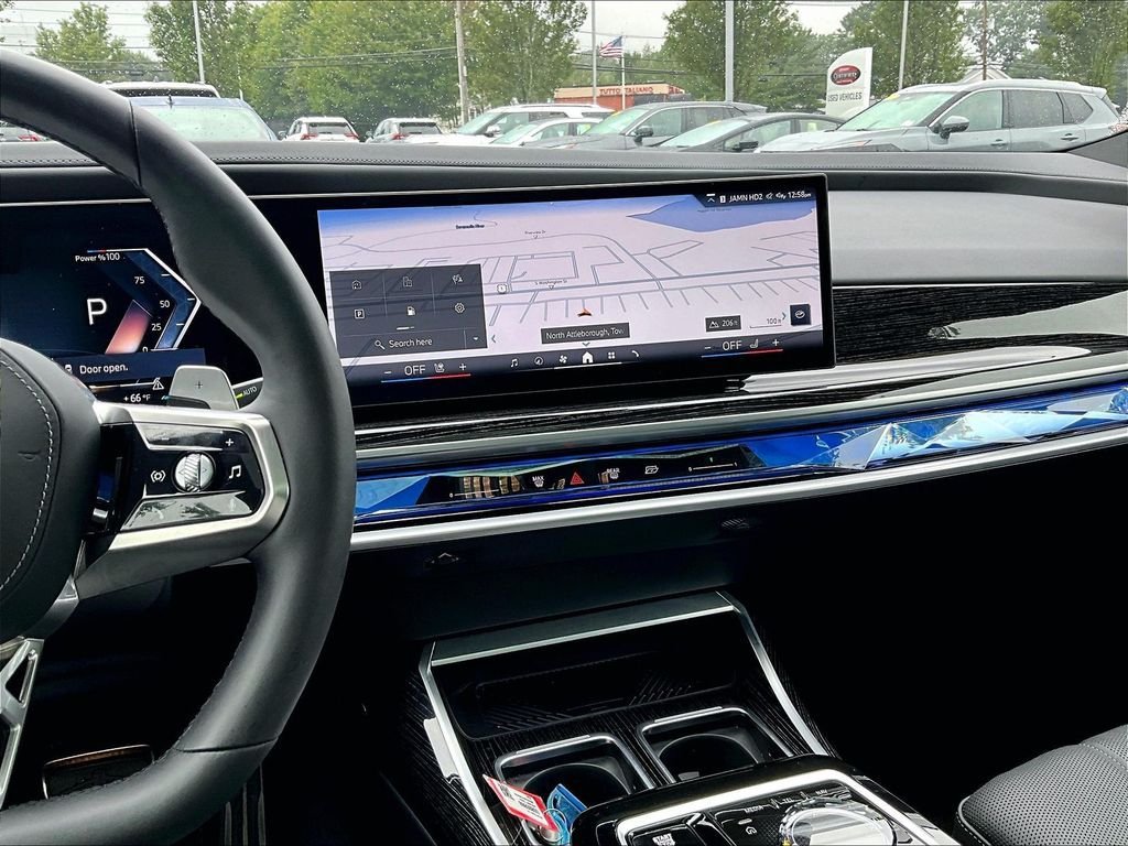Used 2026 BMW 740i xDrive AWD/4WD image 18