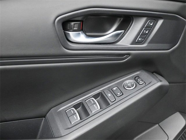 Used 2023 Honda Accord EX-L image 19