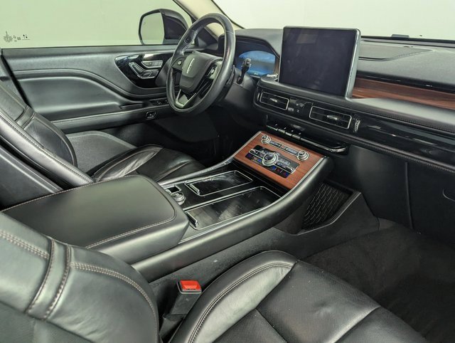 Used 2021 Lincoln Aviator Reserve w/ Equipment Group 208A image 24
