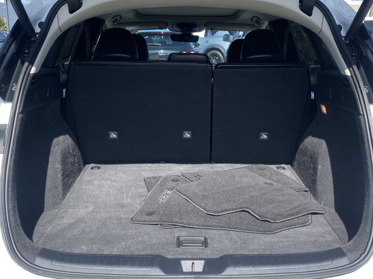 Certified 2023 INFINITI QX50 Luxe FWD image 13