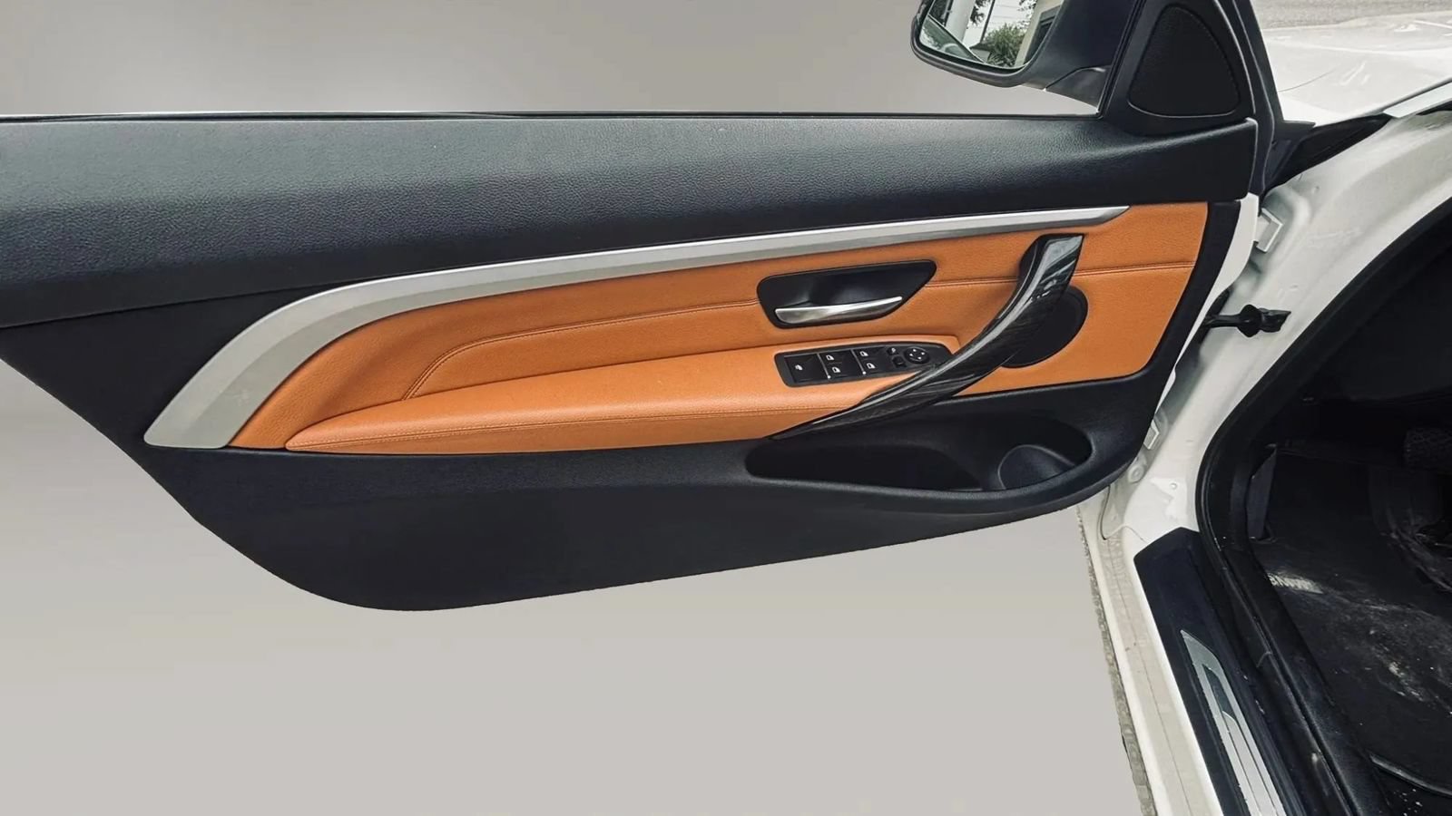 Used 2018 BMW 430i Convertible RWD image 11