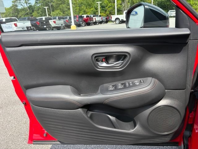 Used 2025 Honda HR-V Sport image 9