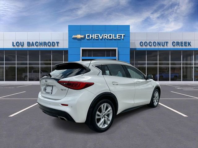 Used 2019 INFINITI QX30 w/ Navigation Package image 8