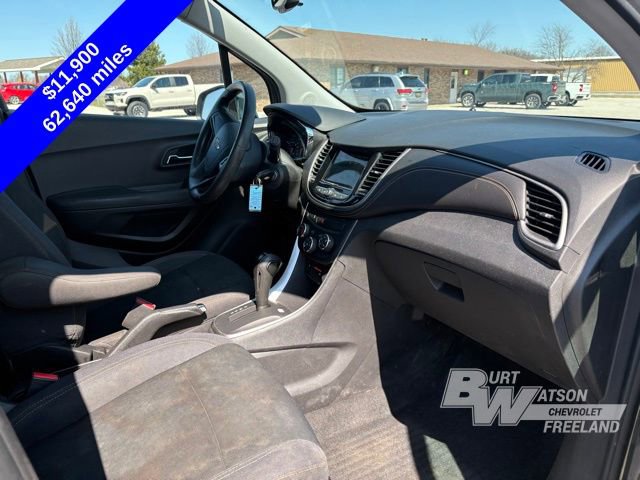 Used 2019 Chevrolet Trax LS image 23