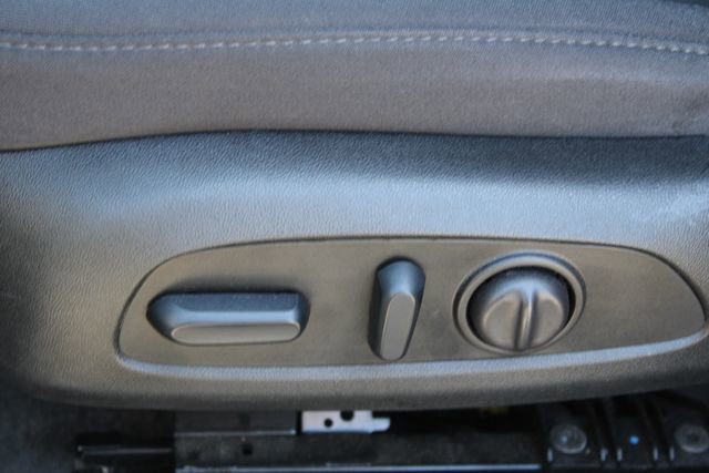 Used 2024 Chevrolet Malibu LT FWD image 31