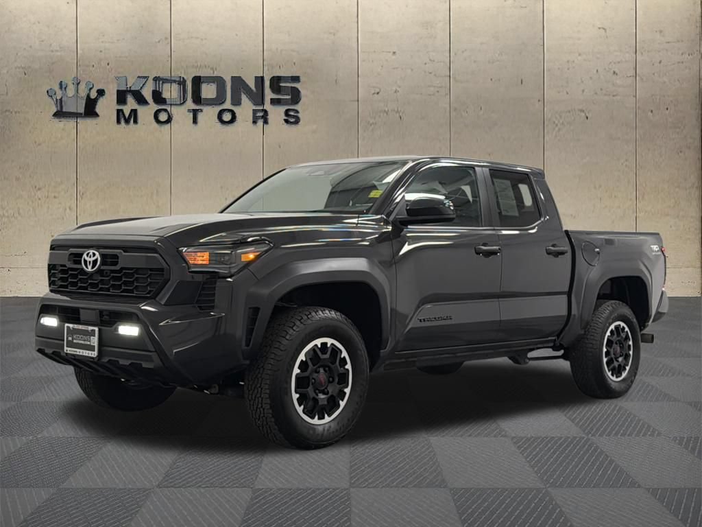 Used 2024 Toyota Tacoma TRD Off-Road AWD/4WD video 1