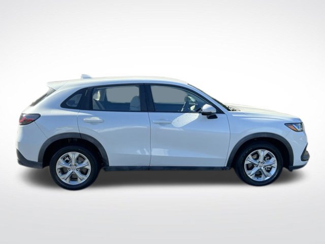 Used 2023 Honda HR-V LX image 6