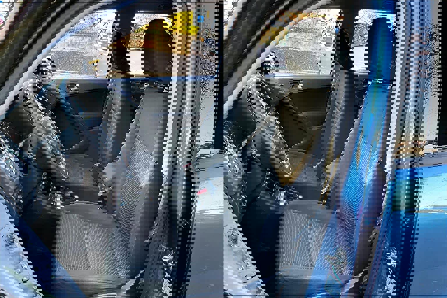 Used 2017 Volkswagen Tiguan Limited image 7