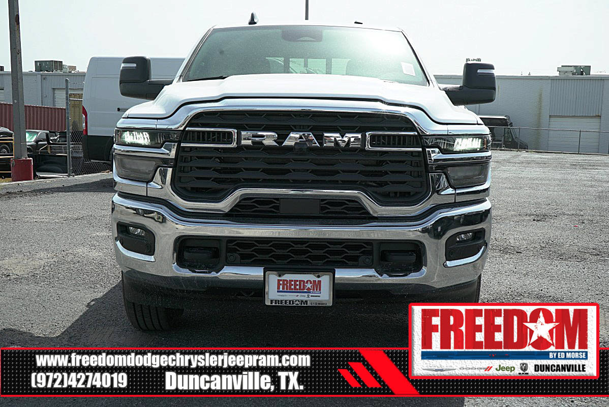 New 2025 RAM 2500 Tradesman AWD/4WD image 8